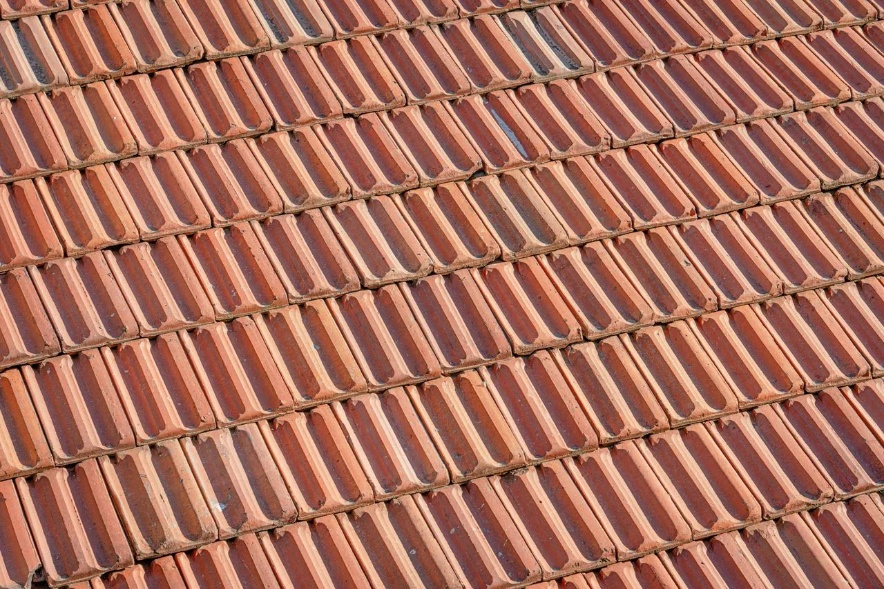 Acoustic ceiling tiles for commercial buildings in Florida