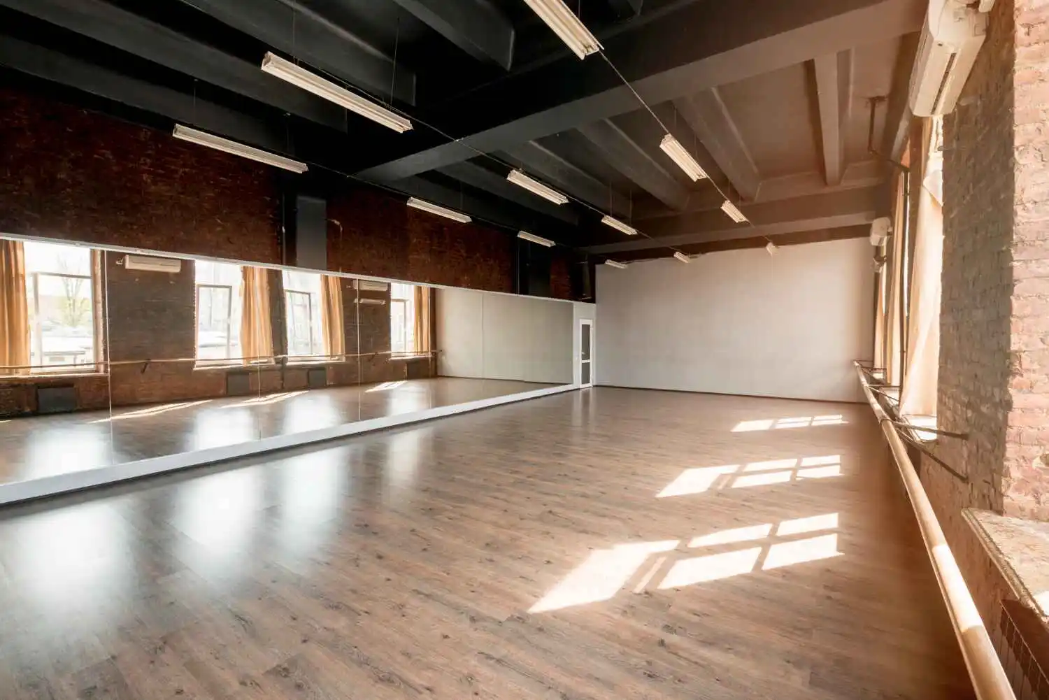 Commercial fitness facility noise control solution